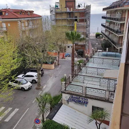 Sul Mare Apartment Marina dʼAndora
